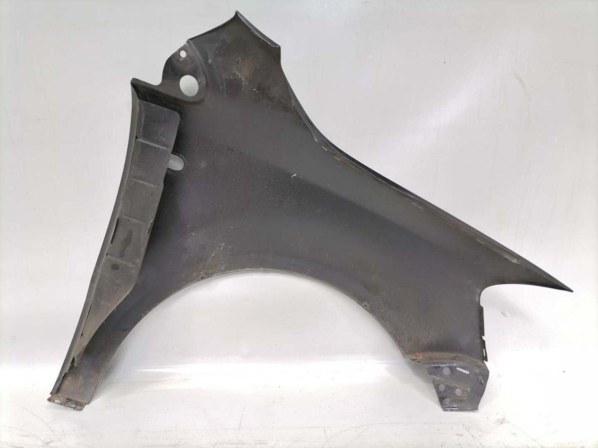 VW Fox original Kotflügel vorn links LC9Z Black Magic Bj.2006